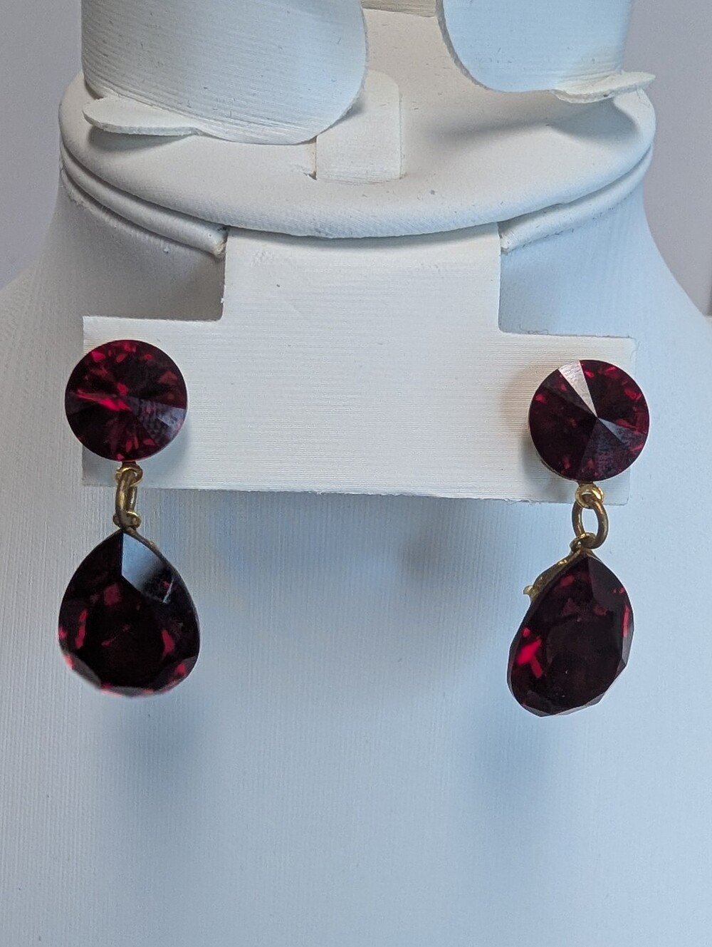 Deep Garnet Color Drop Earrings - Elegant Women’s Jewelry